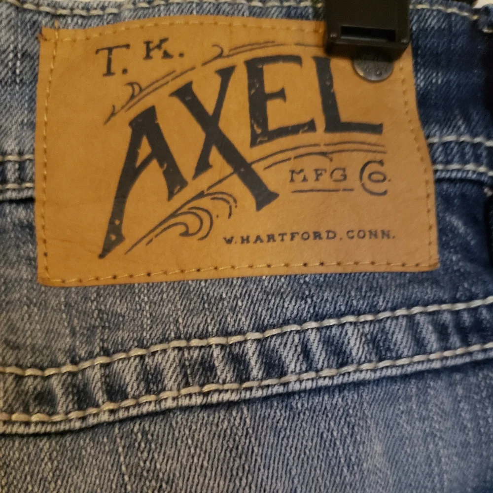 Axel Slim Boot 32 × 30 - Picture 3 of 5